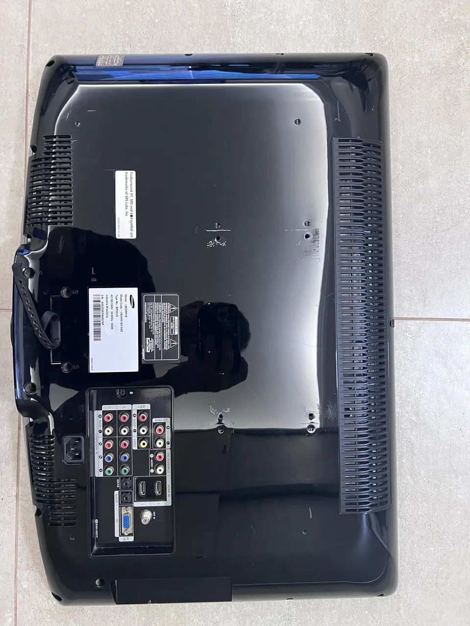Monitor 24 pol 