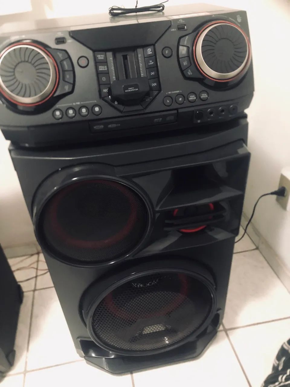 Vendo som LG Xbom - Foto 3