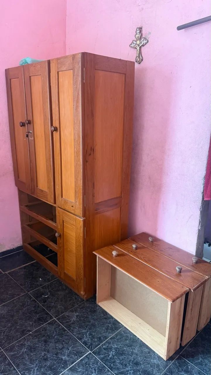 Guarda-roupa - madeira angelim