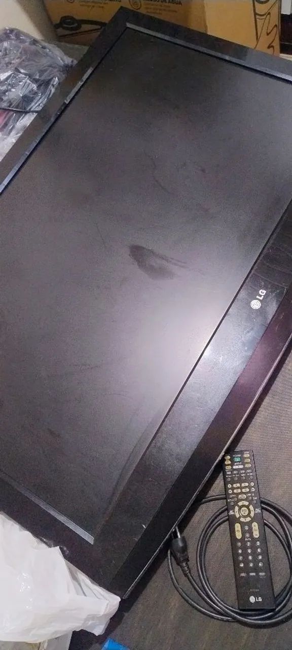 Tv LG 42 polegadas com defeito na tela. E notebook. Pra retiradas de peças. - Foto 2