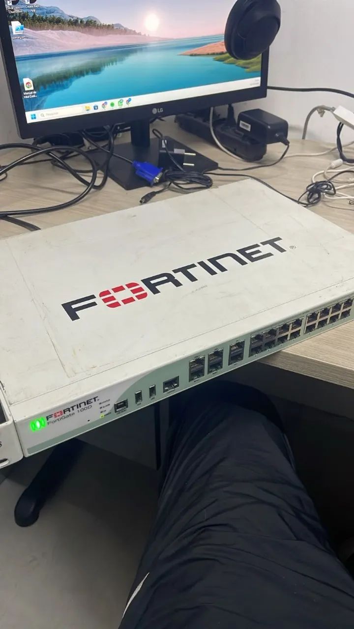 Firewall Fortinet Fortigate 100d - Foto 2