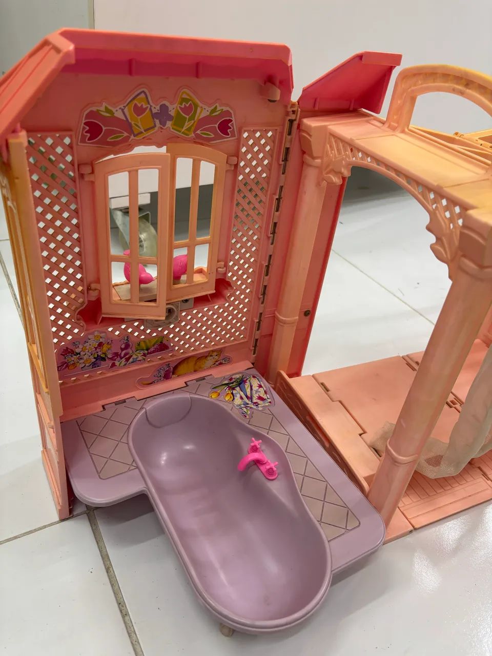 Casa romântica da Barbie  - Foto 2
