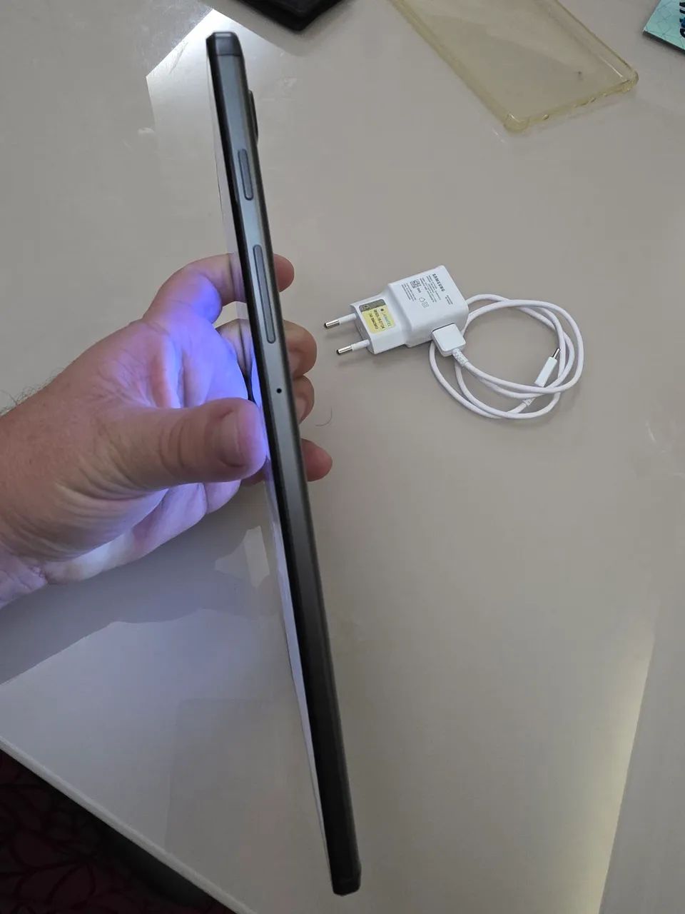 Tab A7 Lite 8.7 polegadas, com entrada para Chip.  - Foto 3