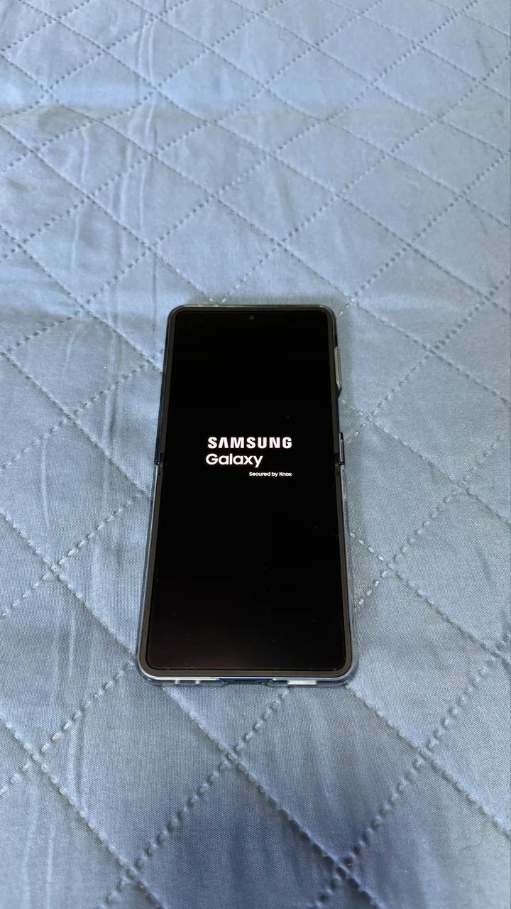 Samsung Galaxy Z Flip 7 - Foto 3