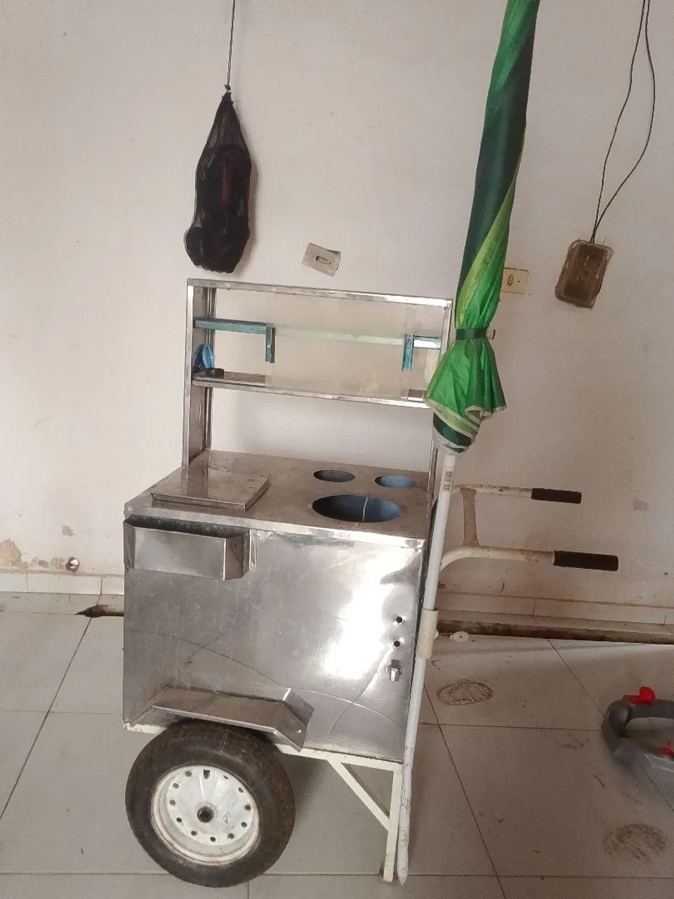 Carrinho de cachorro quente valor negociável  - Foto 3