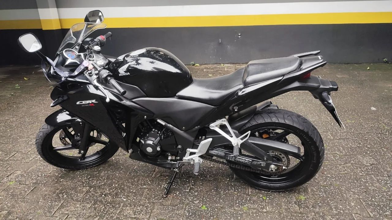 CBR 250 R - Foto 4
