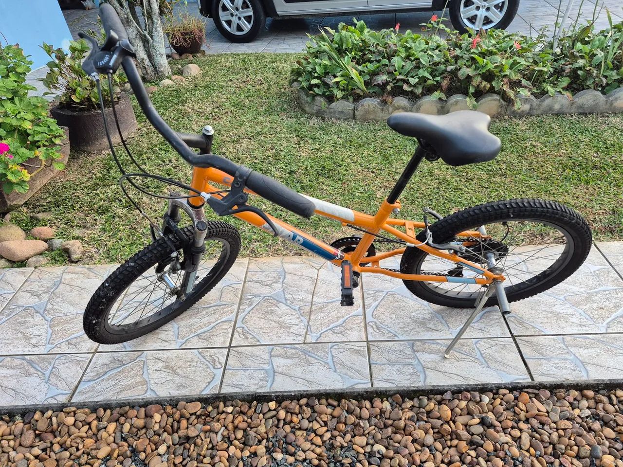 Bicicleta aro 20 e 7 marchas - Foto 4
