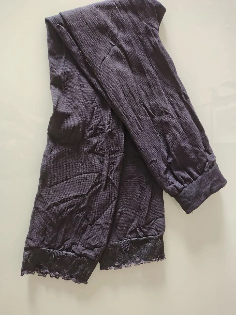 Calças legging com renda, usadas - Foto 2