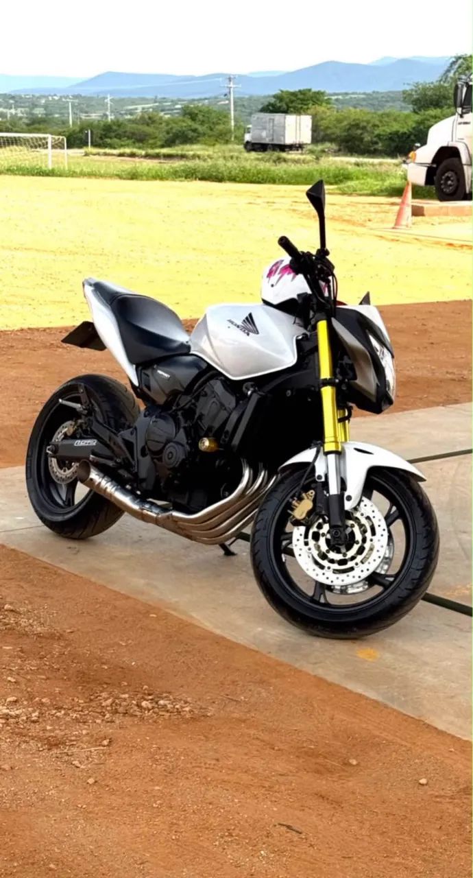 HORNET 2013  - Foto 5