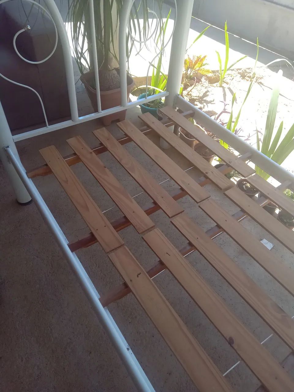 Cama de ferro de solteiro - Foto 5