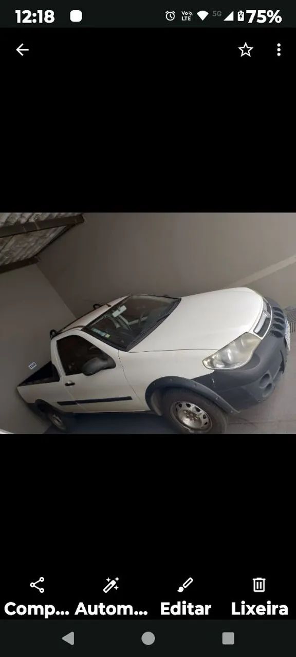 Fiat Strada 1.4 MPI Fire Flex 8V CS 2012