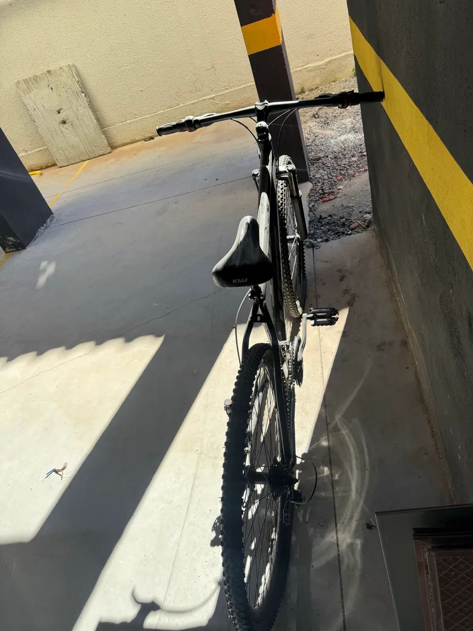 Bicicleta KGT Semi nova 