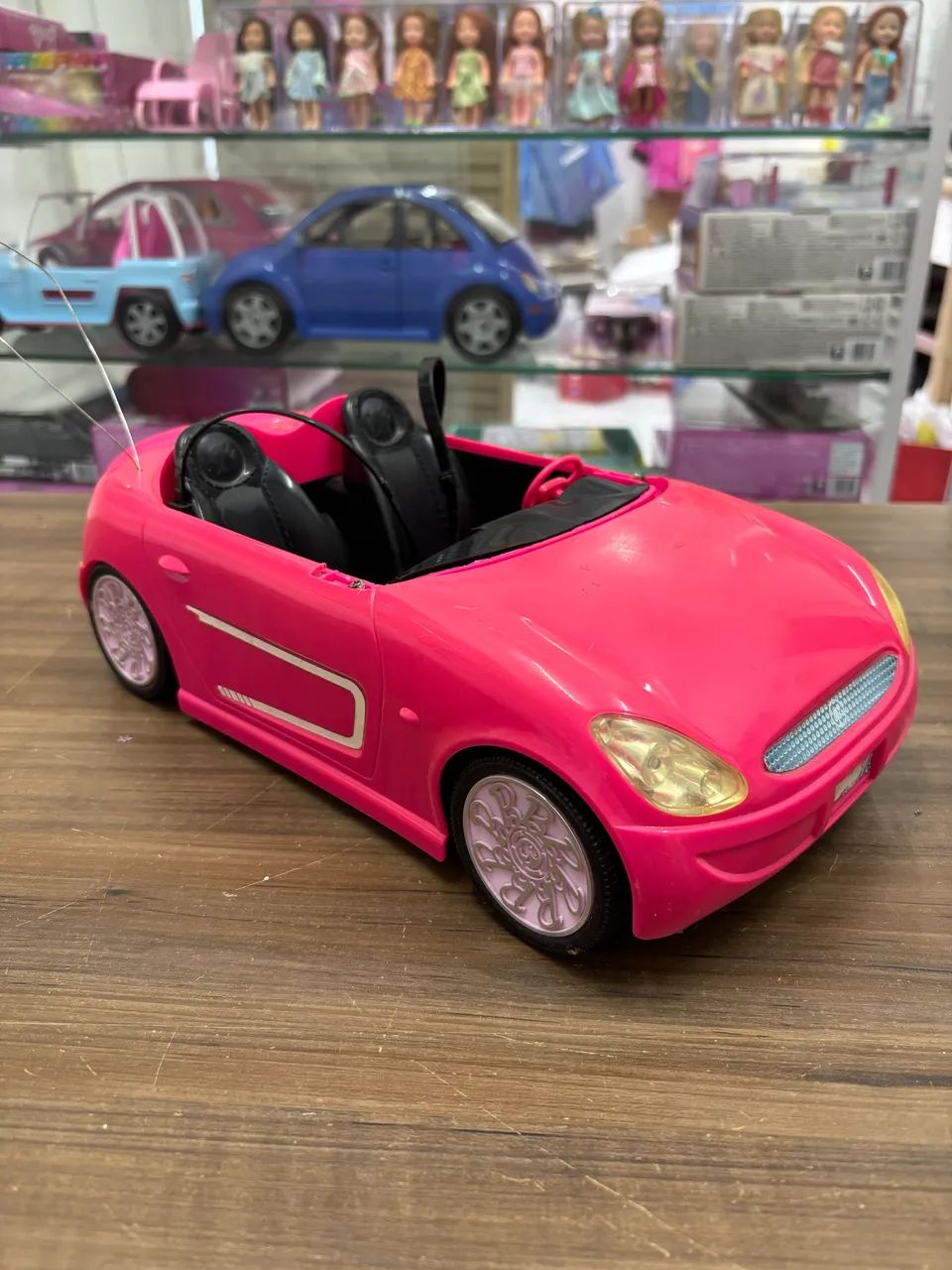 Carro da Barbie com avaria 