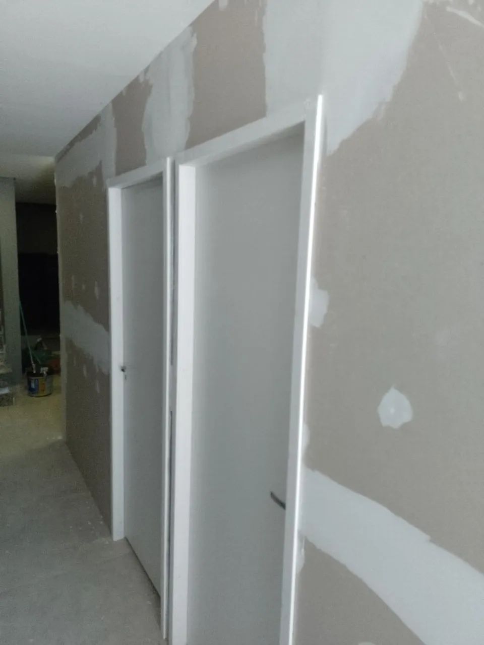Instalação de portas janelas  drywall e pintura  - Foto 2