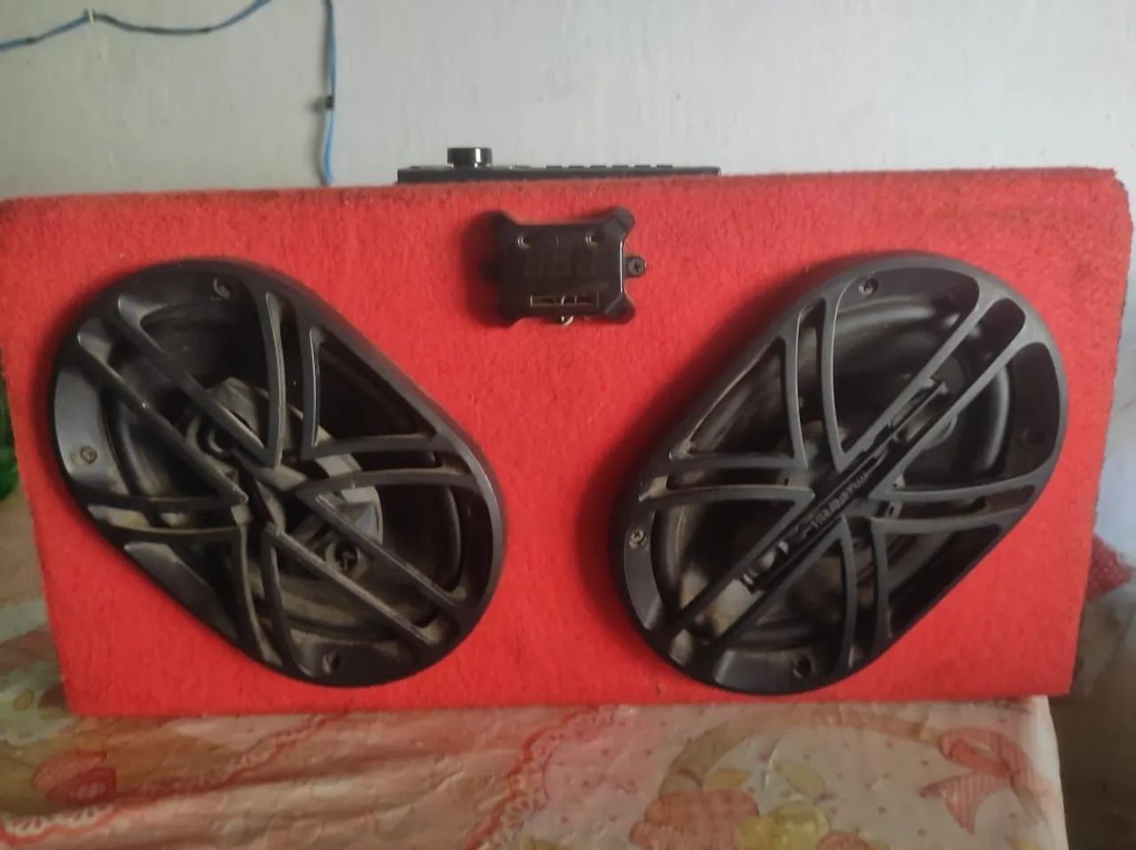 Caixa de som 6x9 bravox
