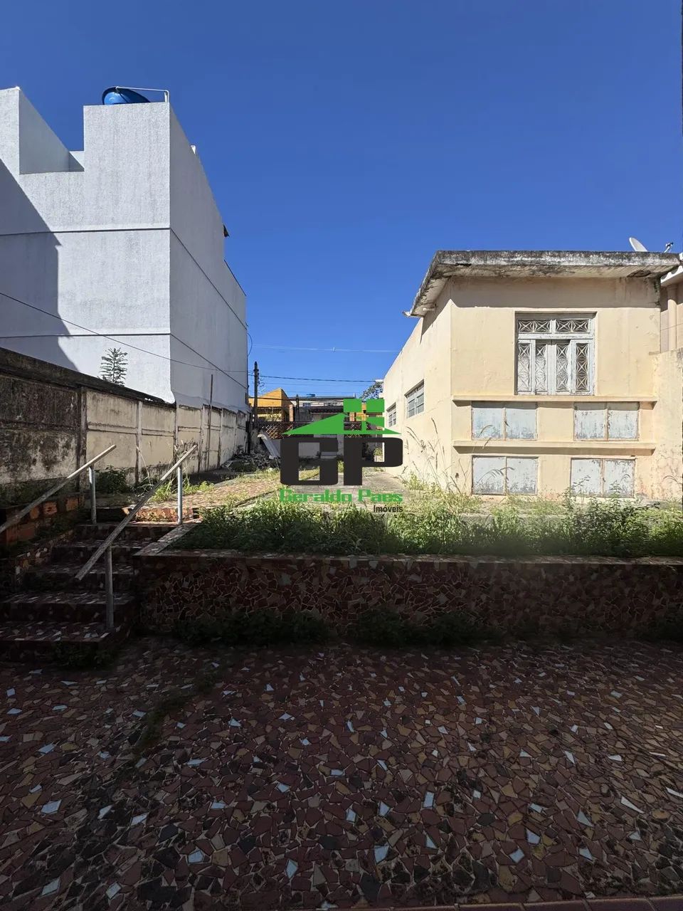 Terreno Plano pronto para construir
