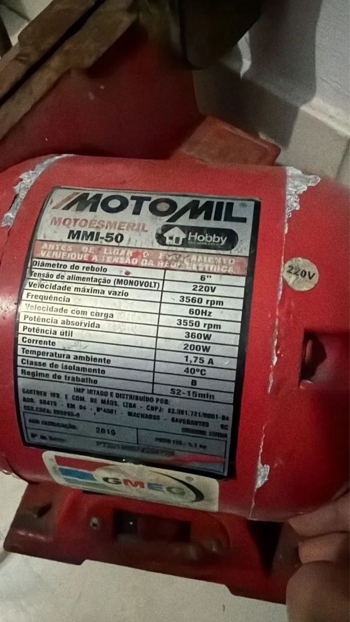 Motoesmeril de bancada 