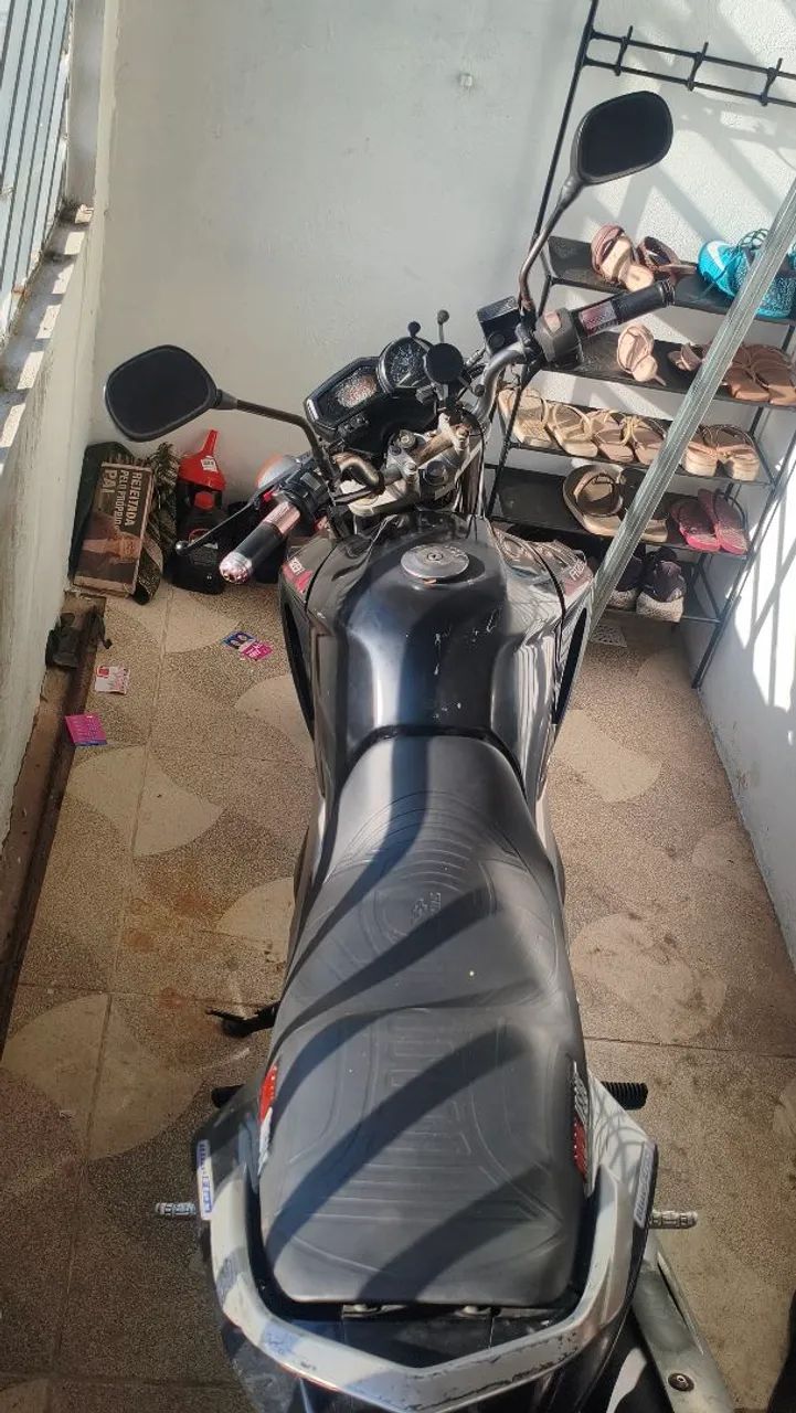 Fazer 250 13/14 preta - Foto 4
