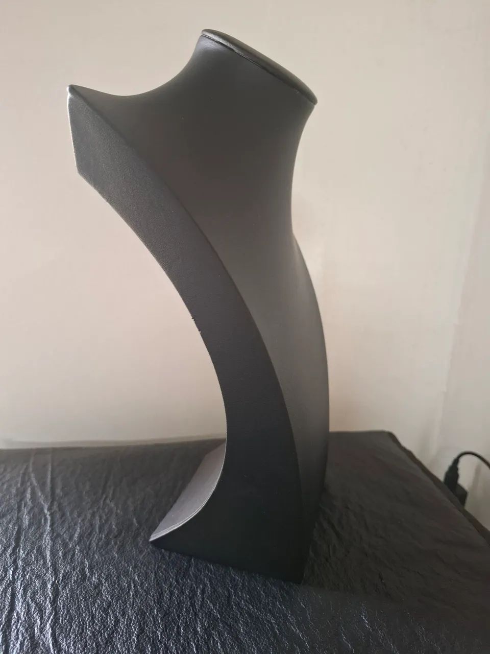 Busto Expositor - Foto 5