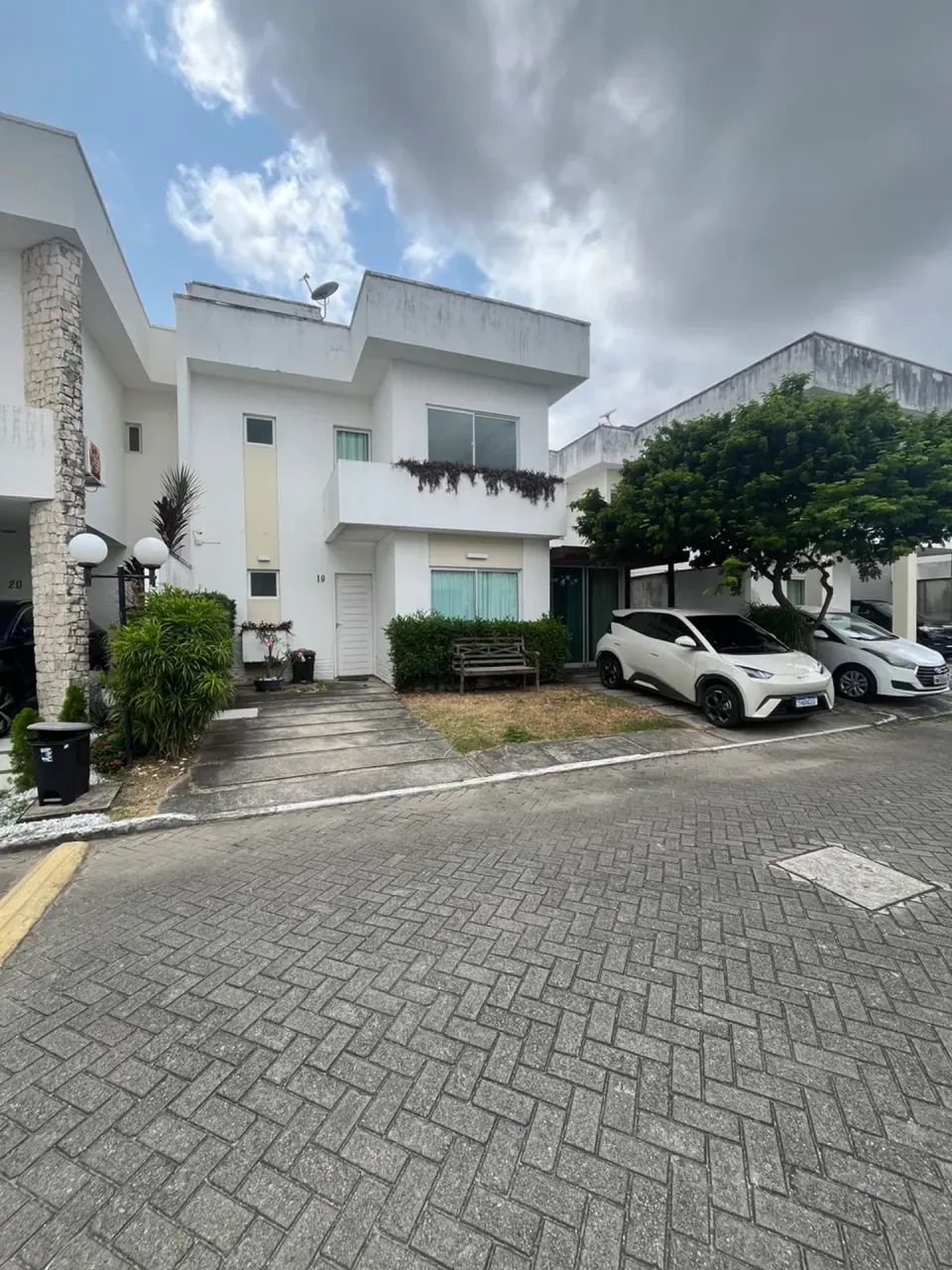 Casa em condomínio com 03 quartos Bairro Guaribas Eusebio