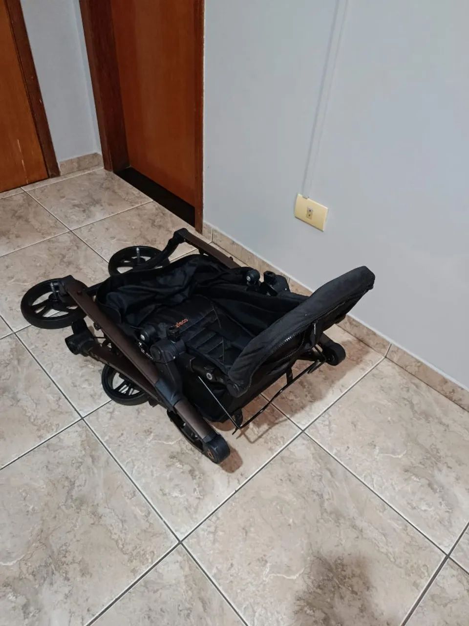 CARRINHO DE BEBE COMPLETO (+ BEBÊ CONFORTO e + BASE AUTOMOTIVA  - Foto 2