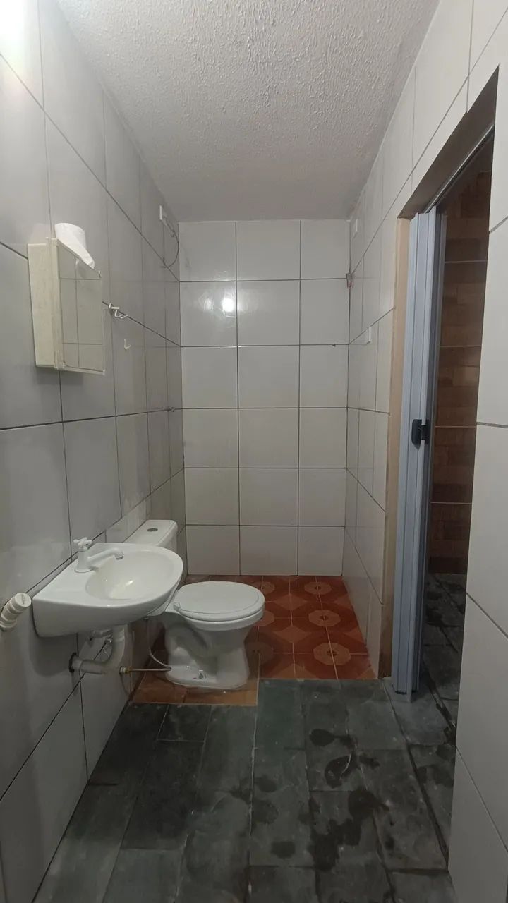 Kitnet com um quarto e uma vaga de garagem - Foto 2