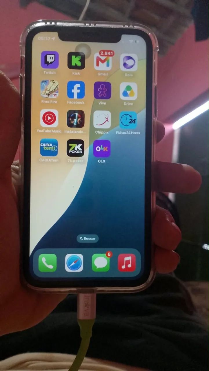 iPhone XR