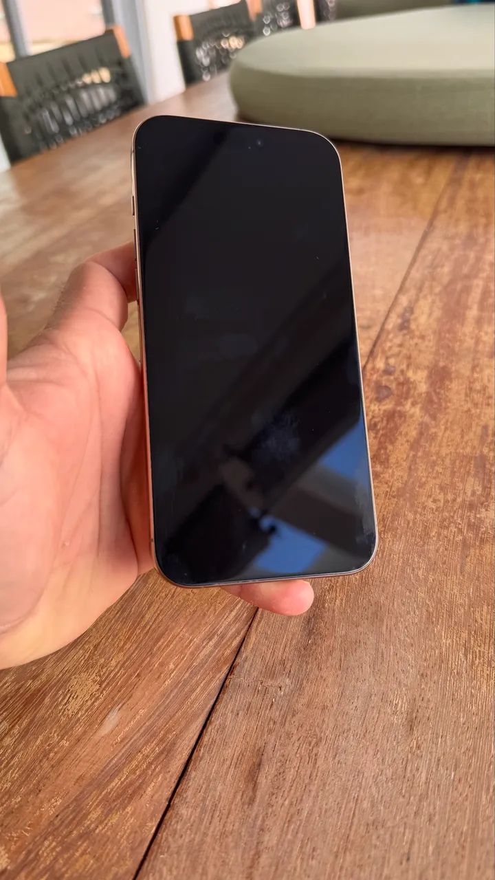 iPhone 16 Pro Max - Foto 2