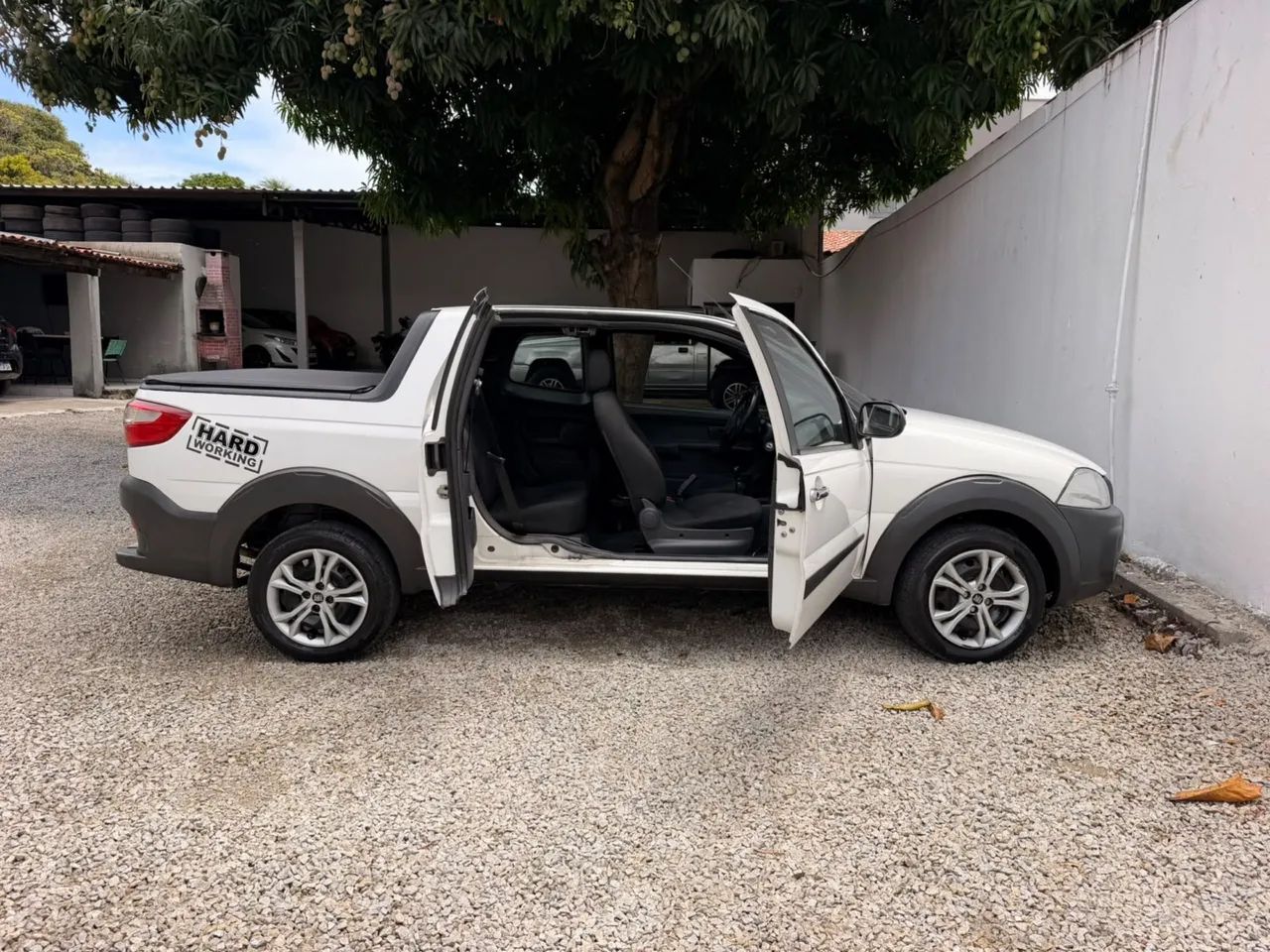 Fiat Strada Working Hard 1.4 Fire Flex 8V CD 2020 - Foto 4