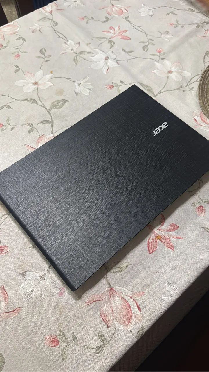 Notebook Acer i5  - Foto 2