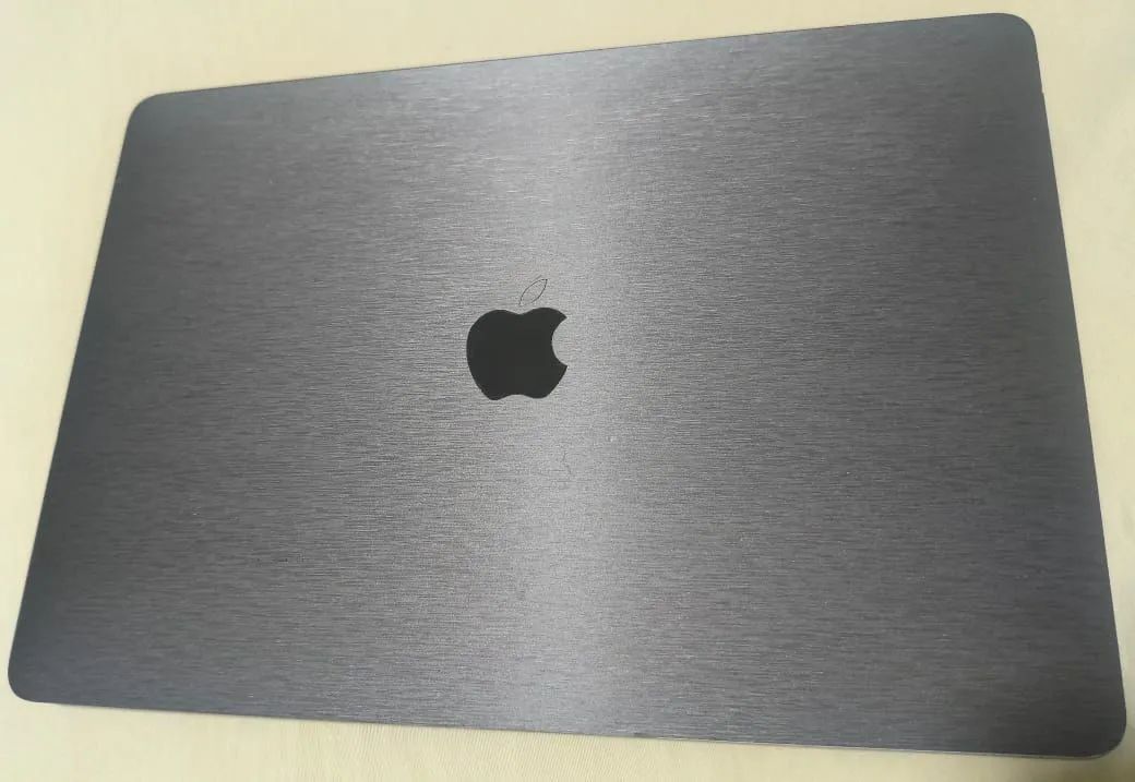 Apple MacBook Pro Laptop Core i7 1.7Ghz 16GB RAM 512GB SSD 13