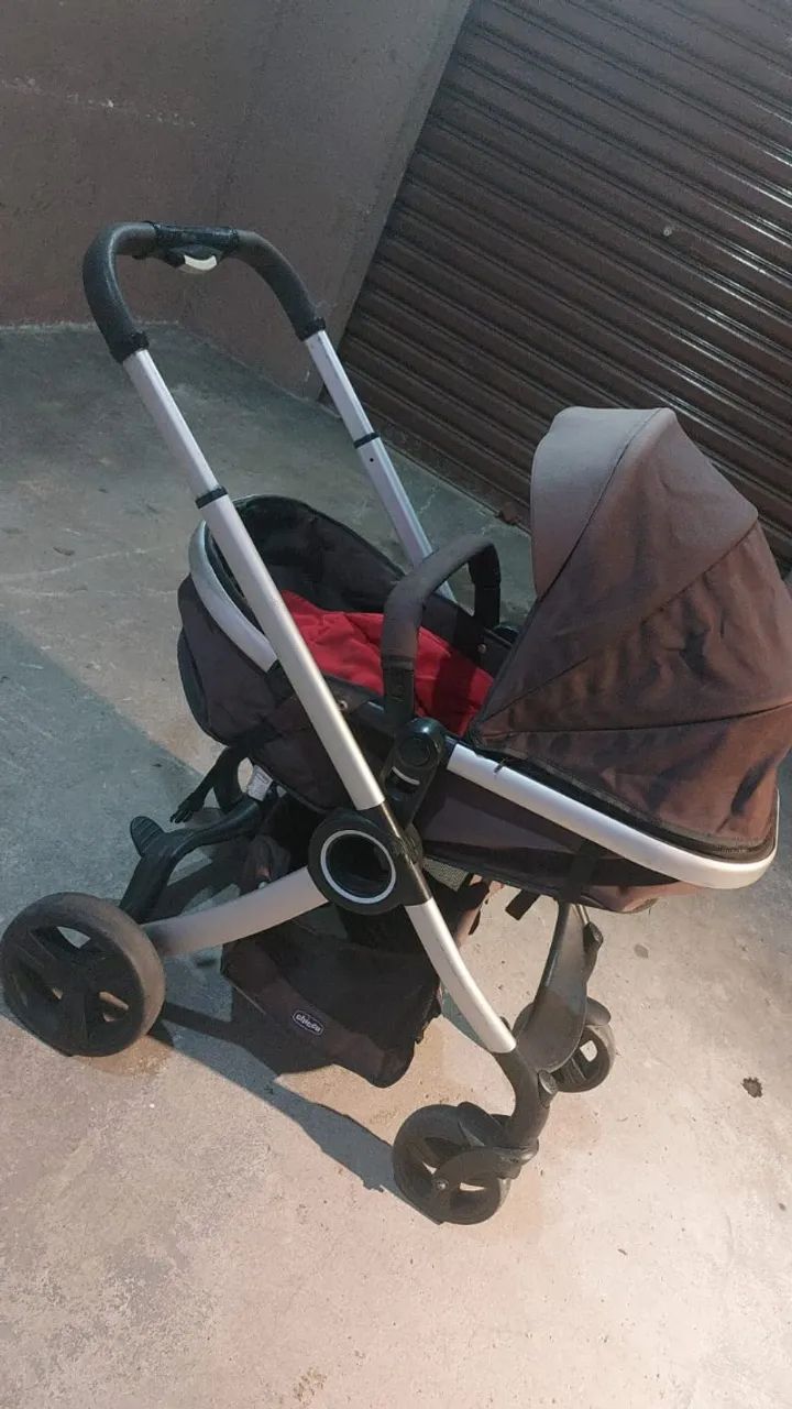 Carrinho de bebê Chicco - Foto 4