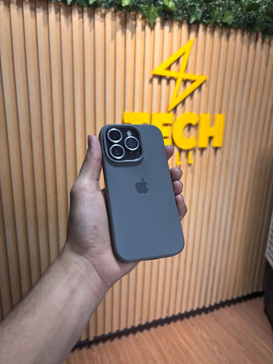 Iphone 14 pro 128gb preto (3 meses de garantia) - Foto 2