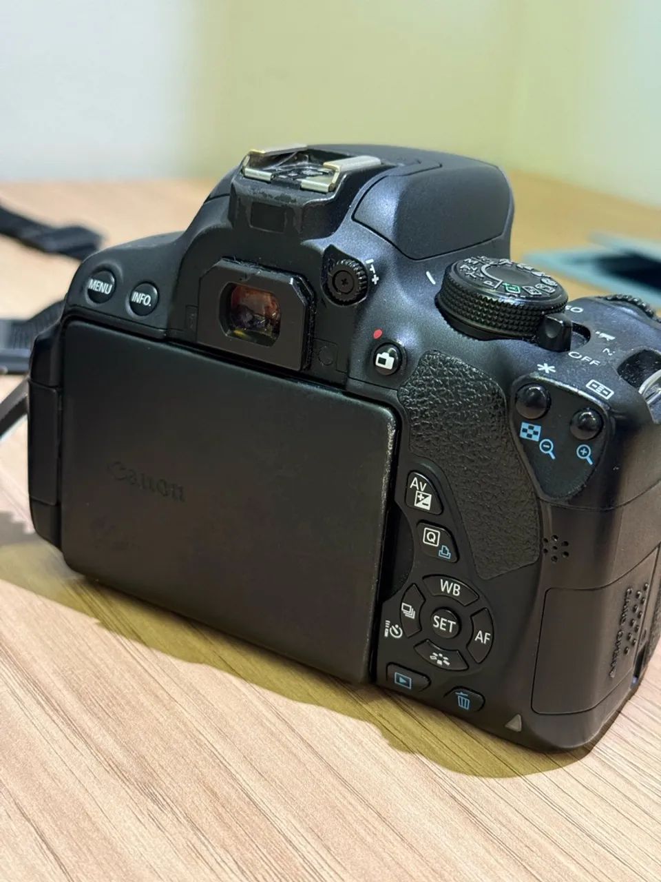 Canon T5i - Foto 3