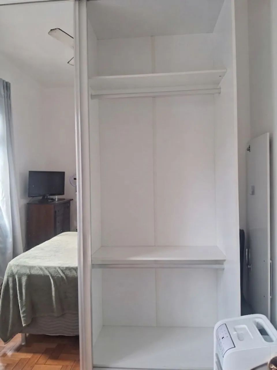 Guarda-roupa de casal e solteiro  - Foto 3