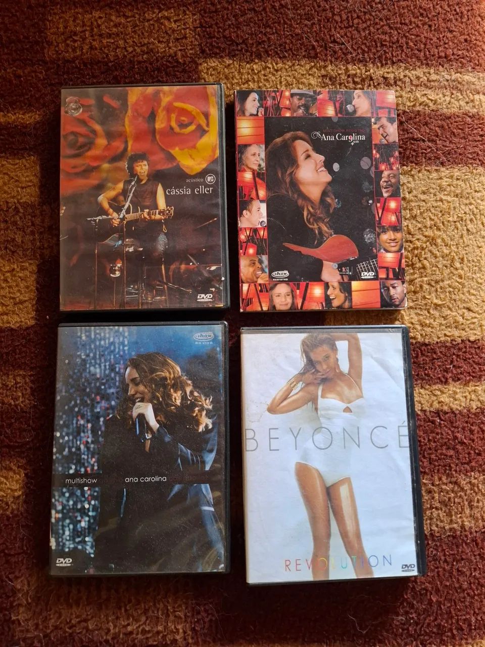 Vendo  DVDs e CDs , 41  itens orig. Todos por $80,00.  - Foto 4
