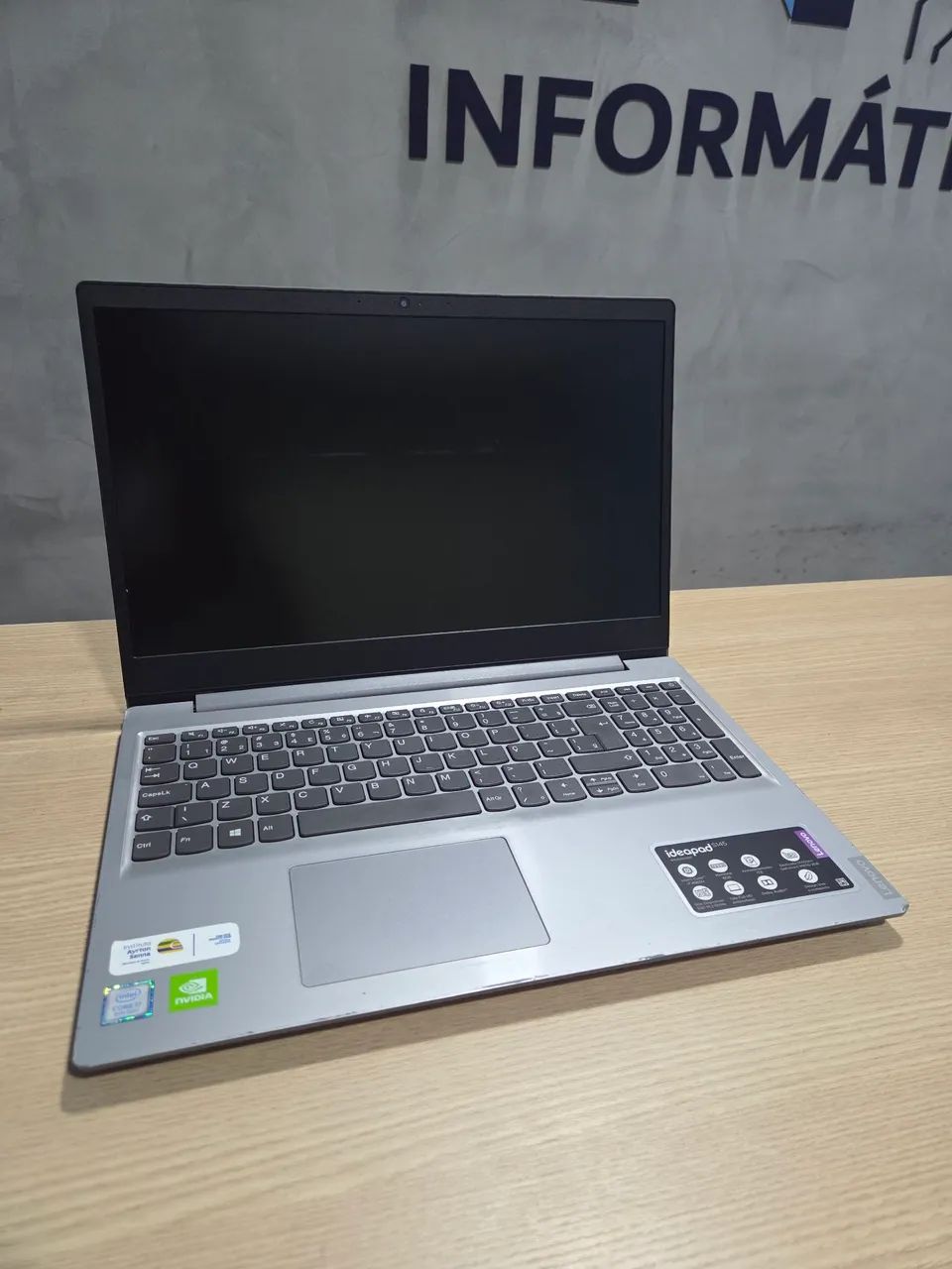 Notebook Lenovo i7 8 geração/ 8gb de ram e Placa de vídeo Nvidia 
