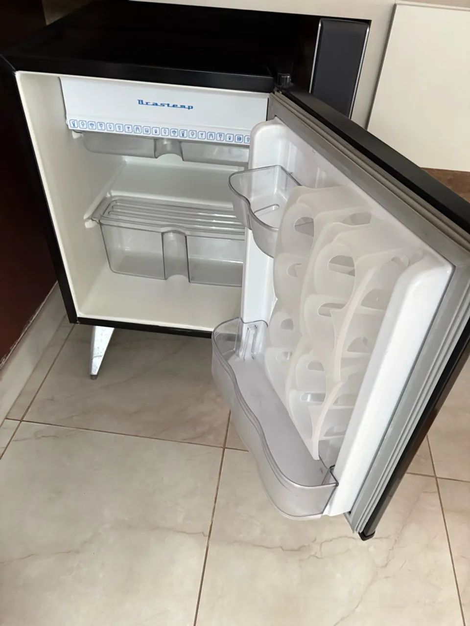 Frigobar Brastemp - Foto 2