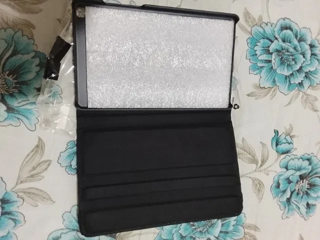 Capa de couro para tablet Samsung tab A T 295 - Foto 2