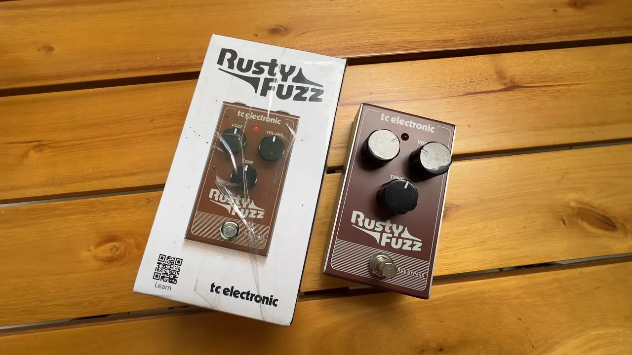 Pedal Rusty Fuzz TC Electronics - Foto 2
