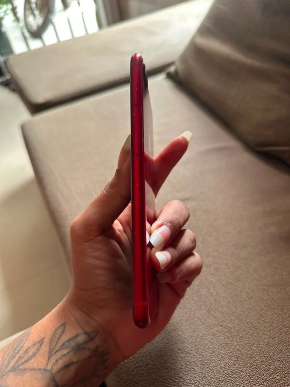 iPhone 8 Plus RED - Foto 2