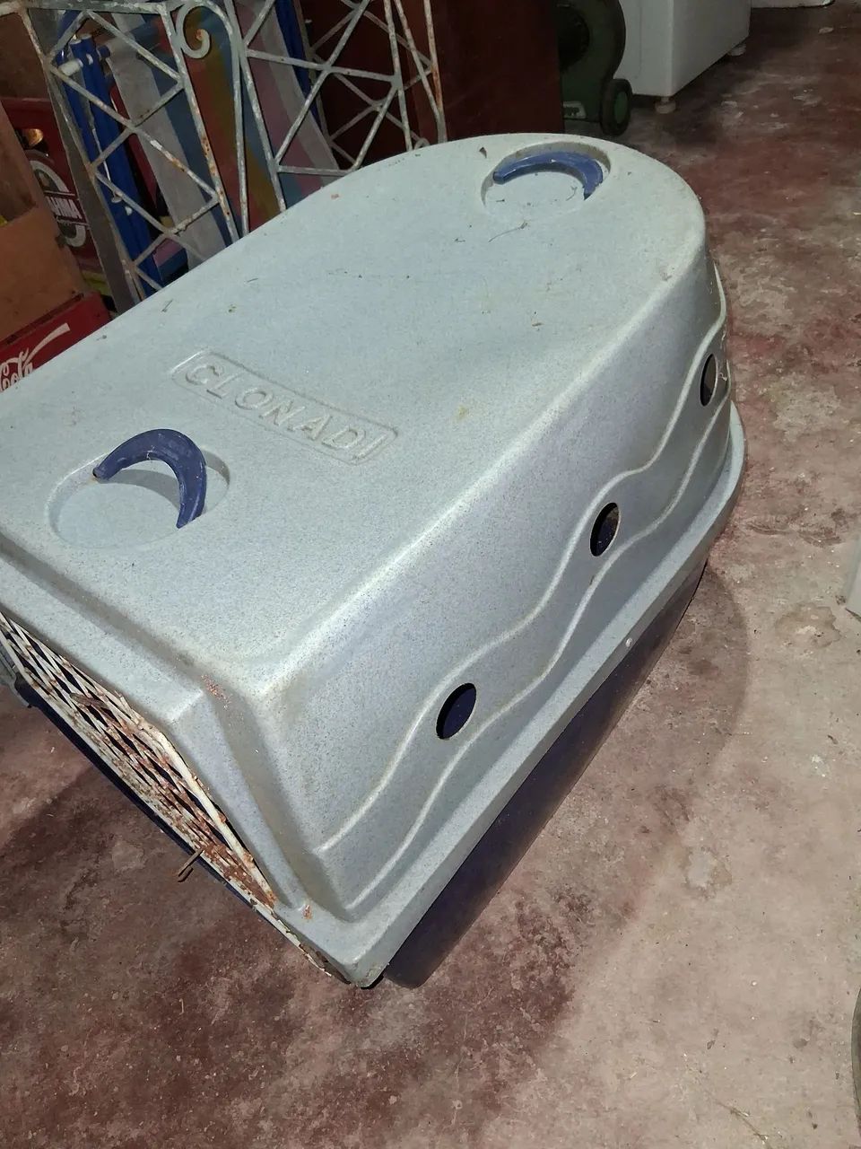 Caixa de transporte grande clonadi usada para cães porte grande  pitbull,  pastor ... - Foto 2