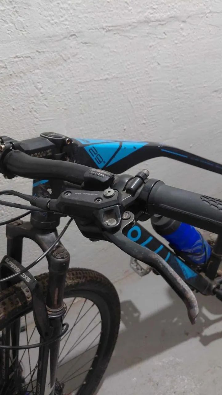 Vendo bicicleta aro 29  - Foto 2