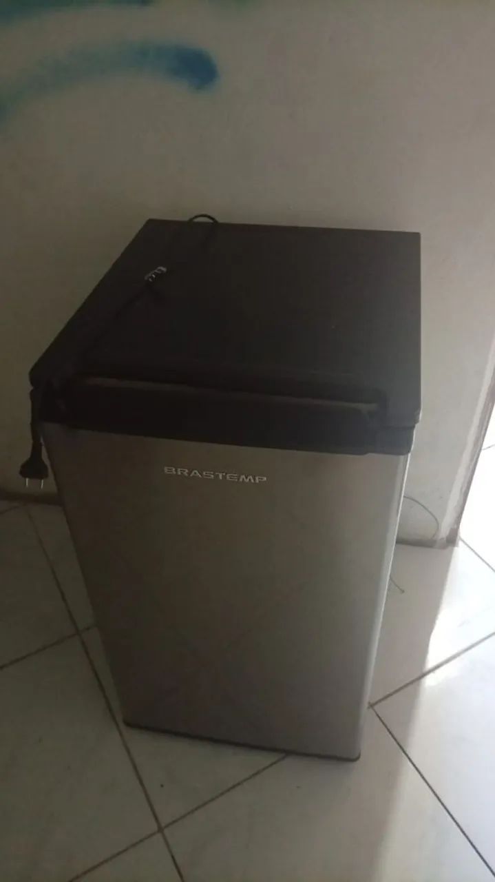 Frigobar Brastemp