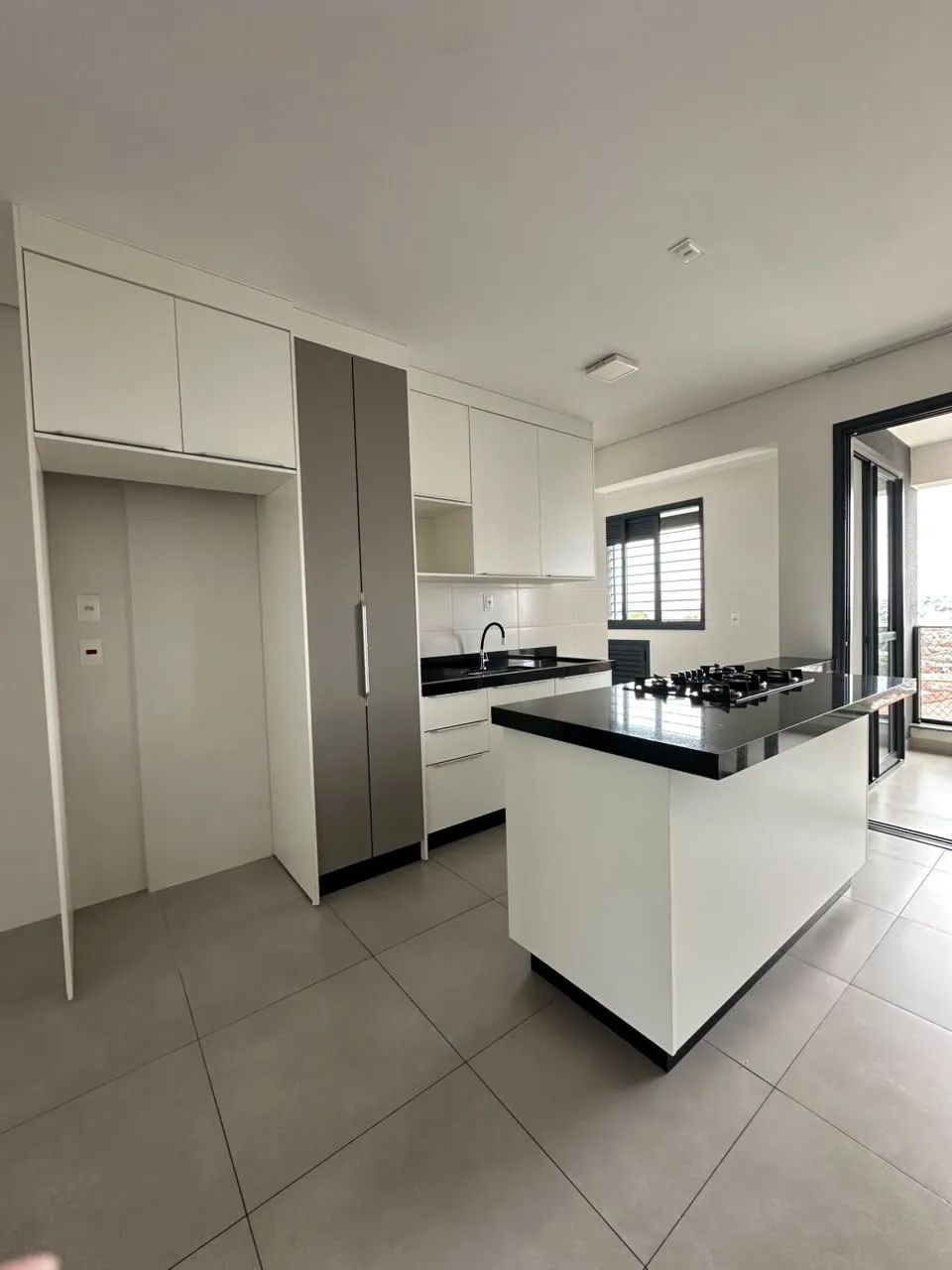 Apartamento com 2 quartos no Edificio Urbanit
