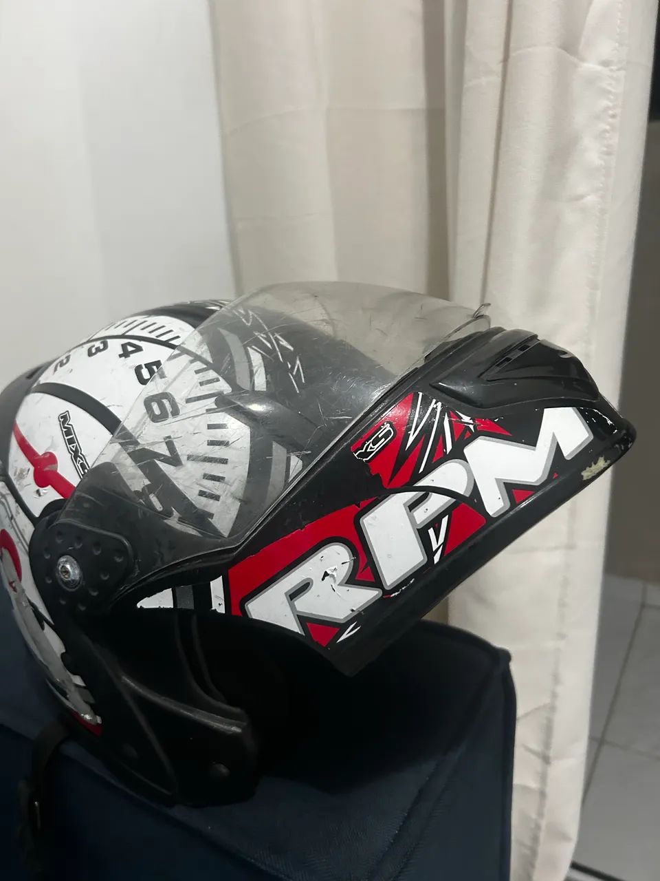 Capacete