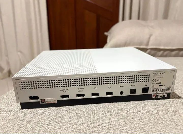 Vendo Xbox one S  - Foto 3
