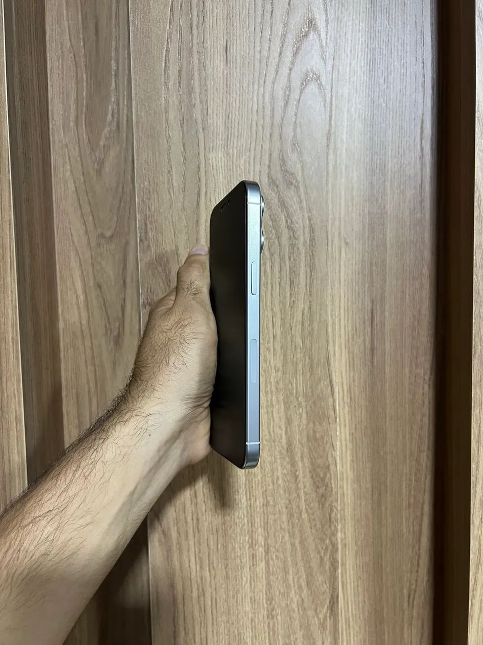 iPhone 15 Pro Max, 256GB - Titânio Branco - Foto 4