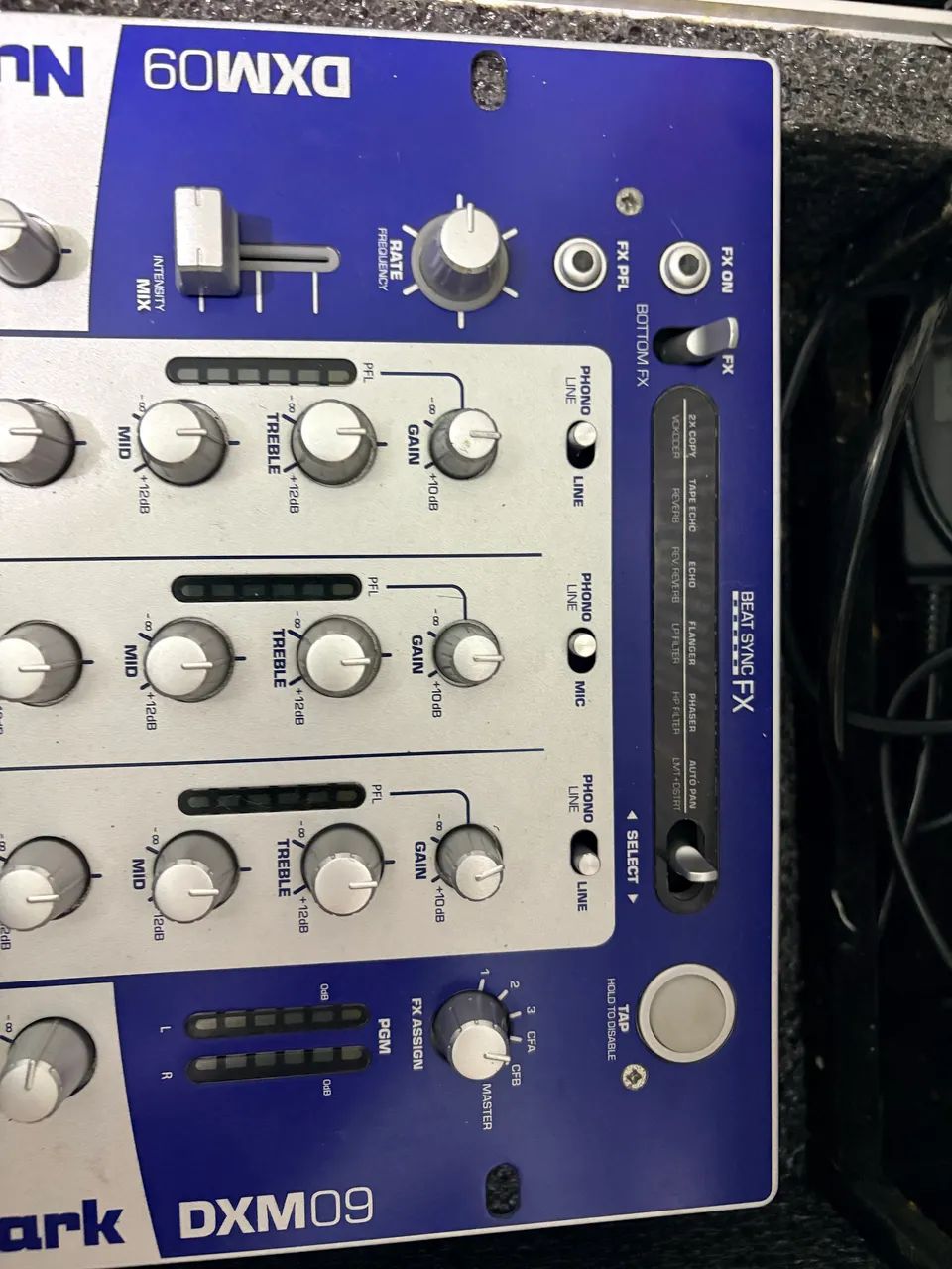 Mixer Numark DXM09 com Case e Fonte Nova - Equipamentos e
