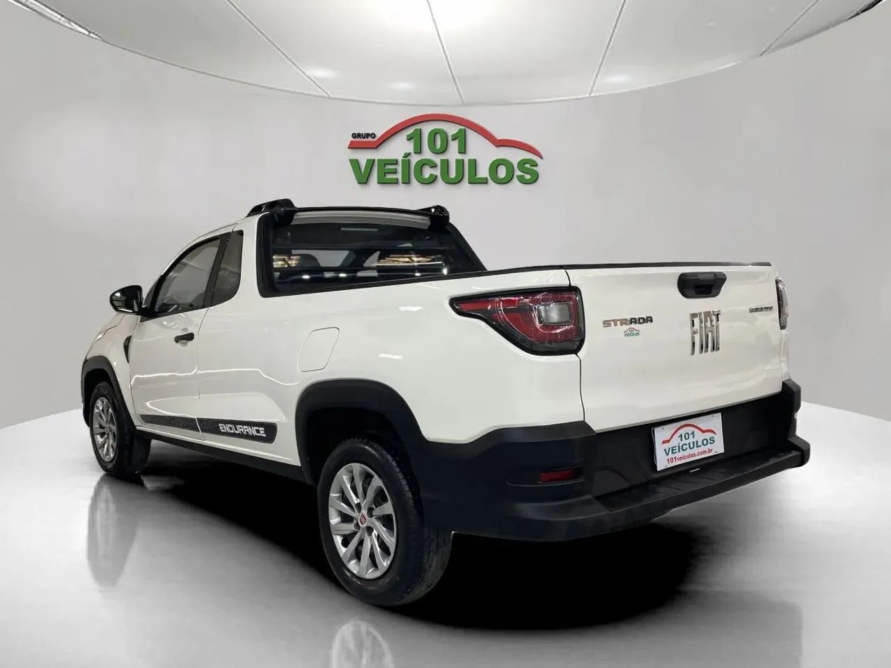 Fiat Strada Endurance 1.4 Flex 8V CS Plus 2022 - Foto 4